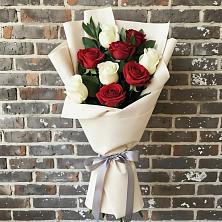 Букет цветов из:  Розы в Добром