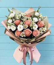 Букет цветов из:  Розы, Альстромерии и Лизиантусы в Добром