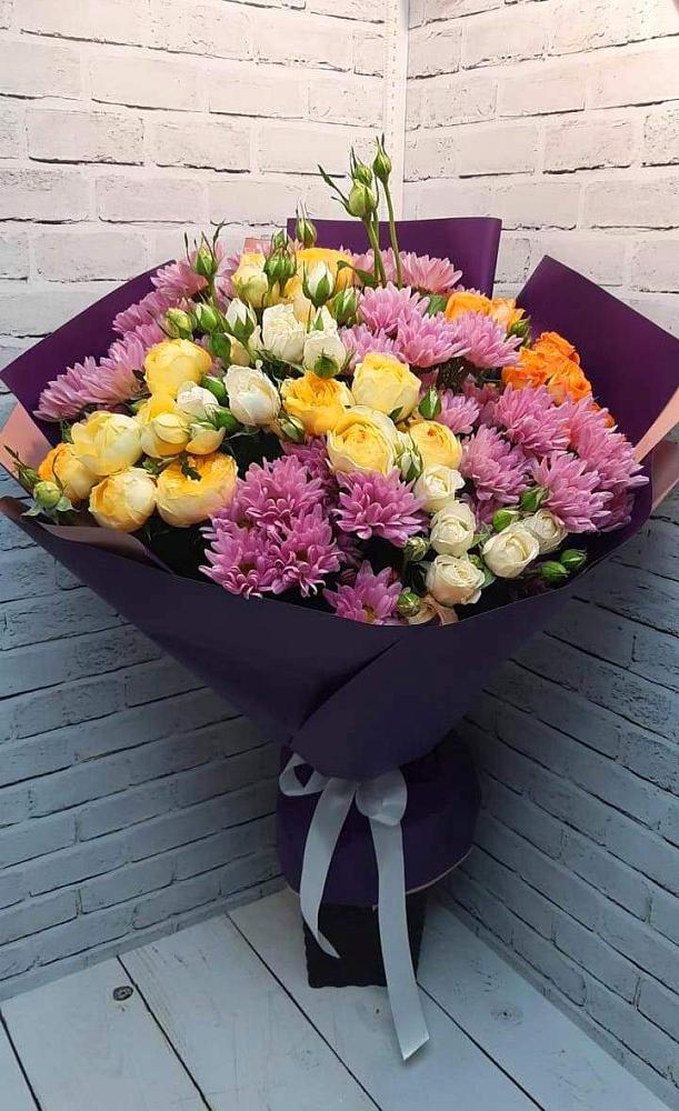 Букет цветов из: Хризантемы и Розы в Добром