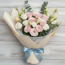 Букет цветов из:  Лизиантусы в Добром