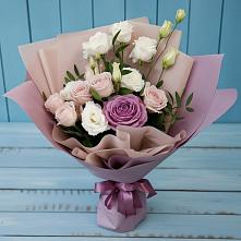 Букет цветов из:  Розы и Лизиантусы в Добром