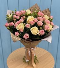 Букет цветов из:  Розы в Добром