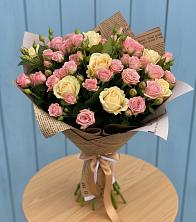 Букет цветов из:  Розы в Добром
