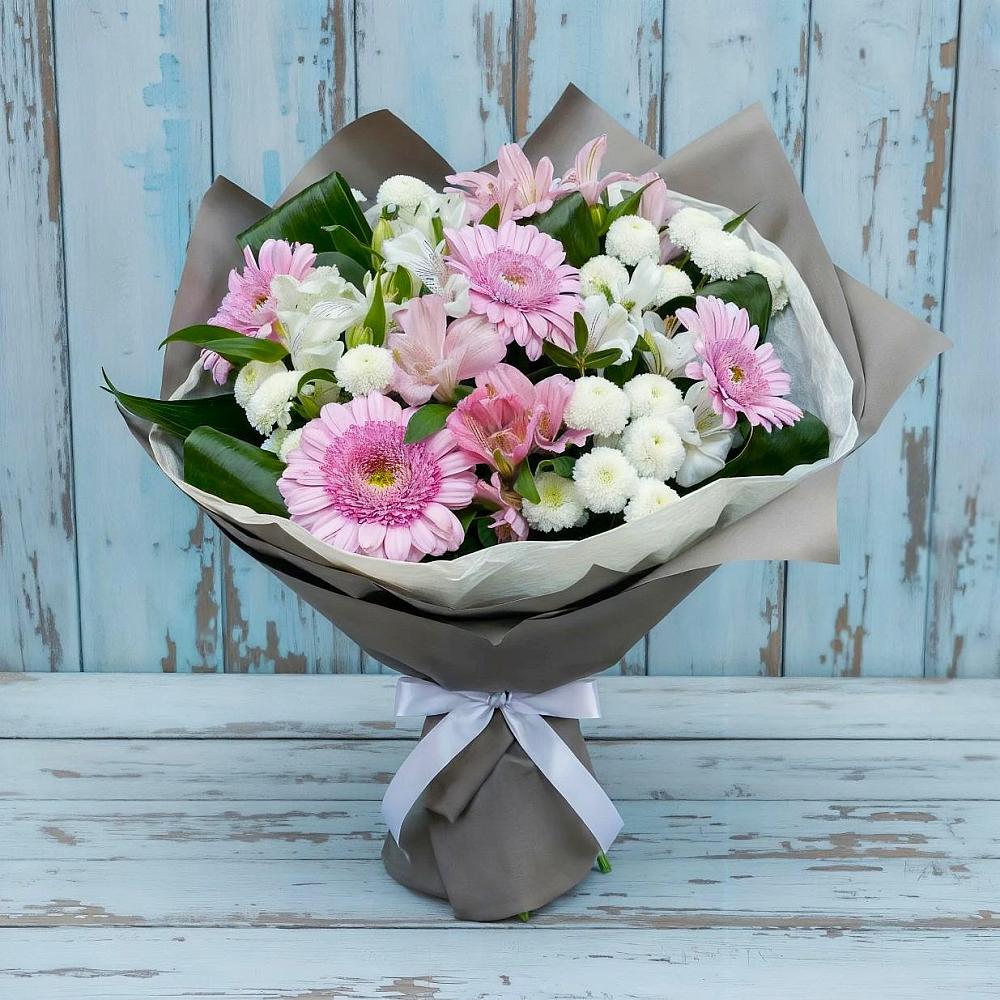 Букет цветов из: Герберы, Альстромерии и Хризантемы в Добром