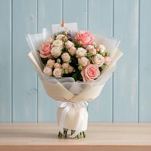 Букет цветов из:  Розы в Добром
